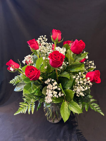 Classic Red Roses - 1 Dozen