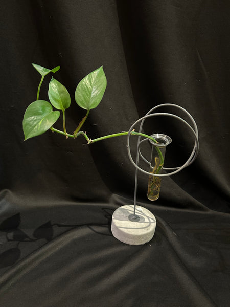 Loop de Loo Vase