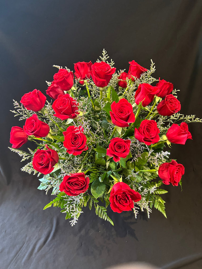 Contemporary Red Roses - Two Dozen – Nicola Flora