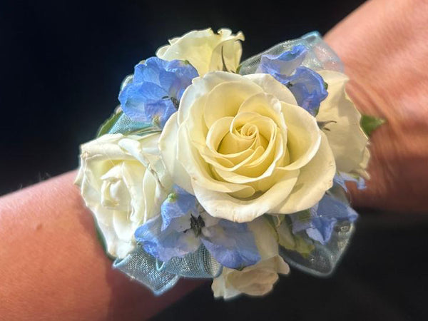Corsage (Pin on or Wrist)