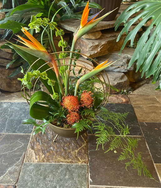 Saturn Table Planter